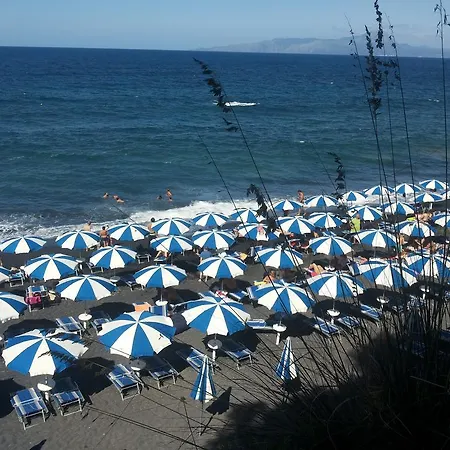 Club Pianetamaratea Santa Caterina (Apulia)