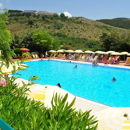 Club Pianetamaratea Santa Caterina (Apulia)